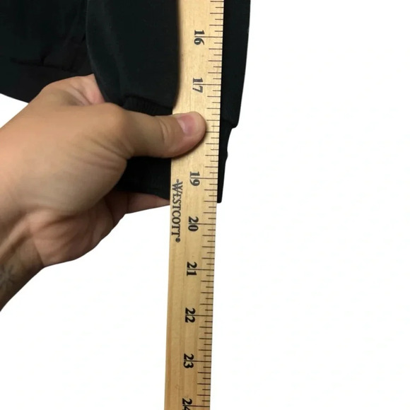 Nike Kids Solid Black Basic Hoodie Size Medium - Picture 6 of 7